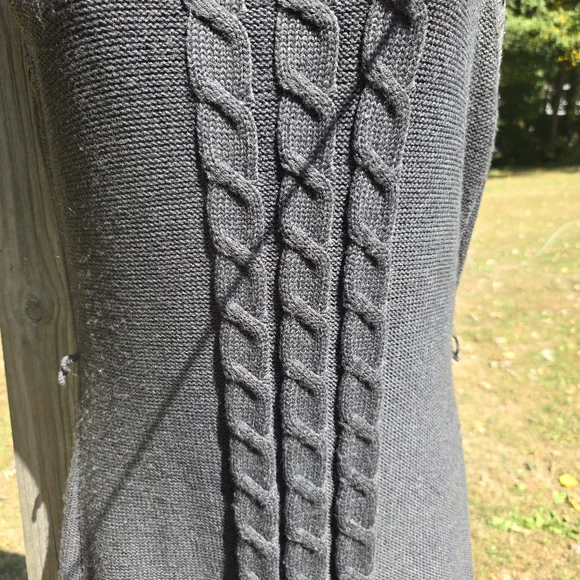 Calvin Klein- Sleeveless- Turtleneck- Kneelength- Sweater Dress- Small fits Med - Picture 2 of 8